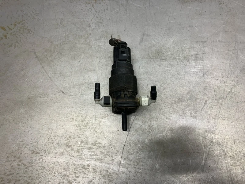 Насос омывателя AUDI A6 2011 8K9955647 УНИВЕРСАЛ CGLD