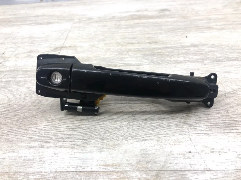 Ручка двери внешняя TOYOTA AURIS 2007 692110D901 ХЭТЧБЕК 1ND-TV, передняя левая