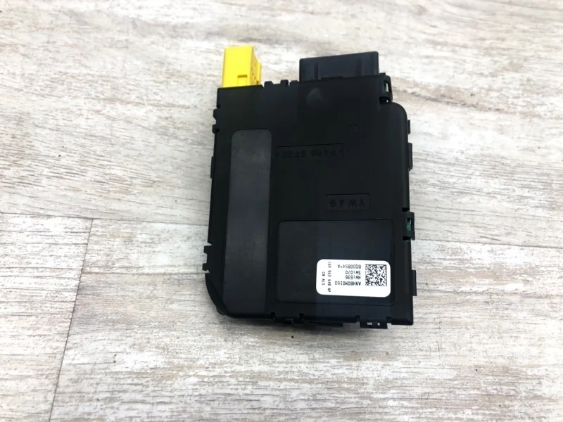 Блок подрулевых переключателей 1K0953549AP