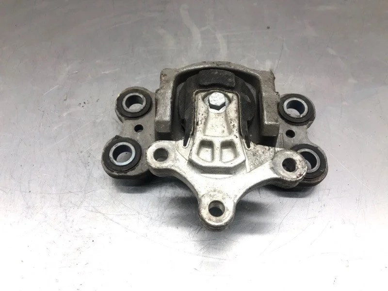 Подушка крепления двигателя VOLVO V60 2015 31262710 УНИВЕРСАЛ D4162T