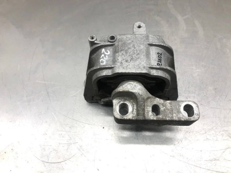 Подушка крепления двигателя Volkswagen Touran 1 2009 1K0199262AS МИНИВЭН BLS