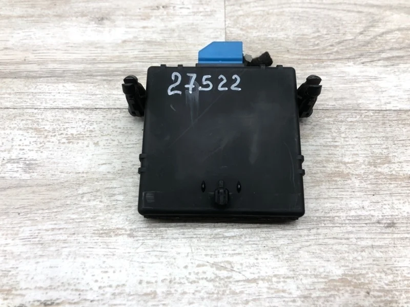 Блок комфорта Skoda Octavia 2008 1K0907530Q УНИВЕРСАЛ BLS