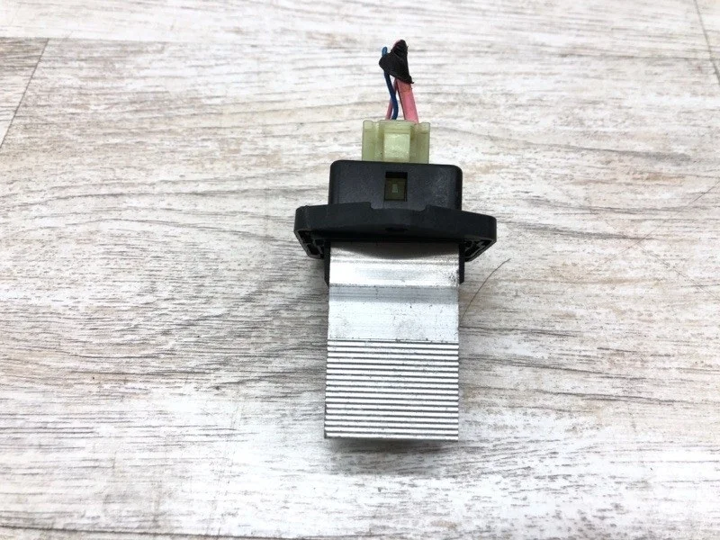 Резистор печки HYUNDAI VELOSTER 2011 971791R000 ХЭТЧБЕК G4FD GDI