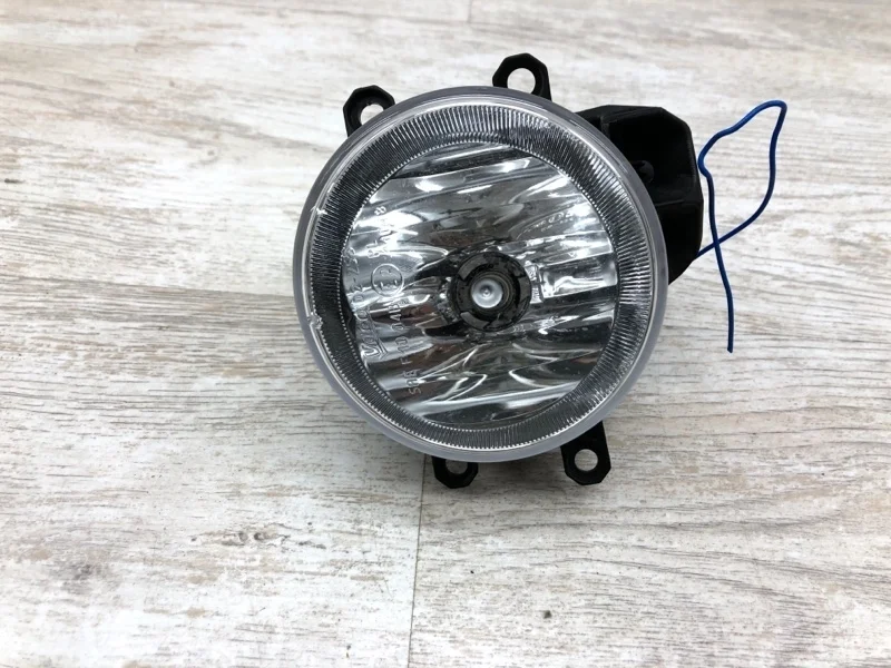 Противотуманная фара Toyota Yaris Hibrid 2016 90008490RH ХЭТЧБЕК 1NZFXE, правая
