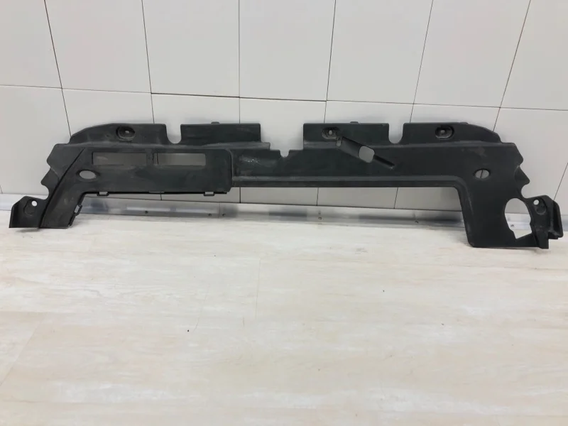 Дефлектор радиатора Toyota Auris 2007 5314102020 ХЭТЧБЕК 1ADFTV