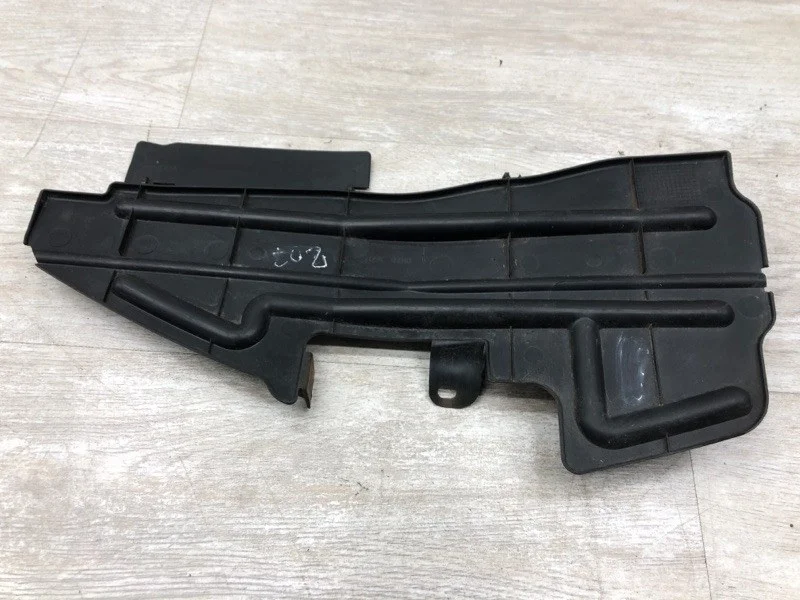 Защита радиаторов Toyota Avensis 2006 5329405010 УНИВЕРСАЛ 3ZZFE, передняя левая