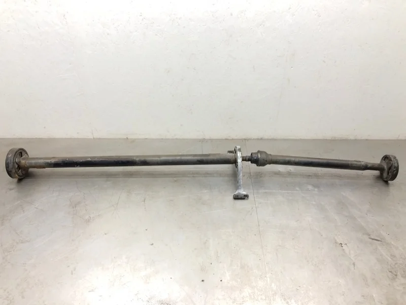 Карданный вал в сборе Volkswagen Tiguan 2009 5N0521101E КРОССОВЕР CBAB