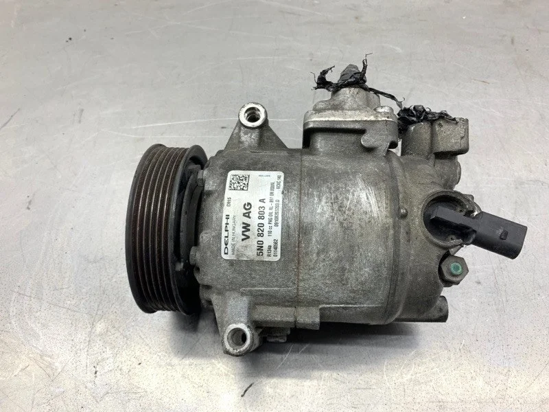 Компрессор Volkswagen Tiguan 2008 5N0820803A ВНЕДОРОЖНИК CBAB