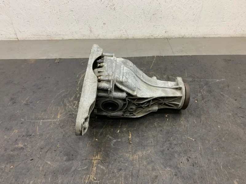 Редуктор AUDI A7 2010 0BC500044A СЕДАН CDUC, задний