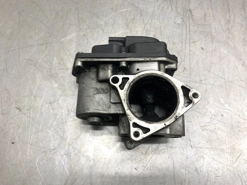 Клапан рециркуляции газов ЕГР VOLKSWAGEN TIGUAN 2008 03L131501E ВНЕДОРОЖНИК CBAB