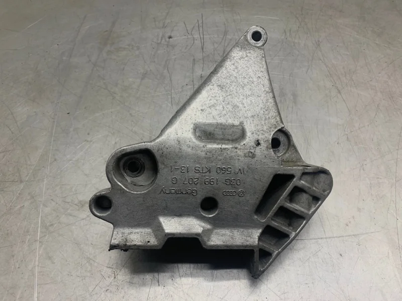 Кронштейн двигателя VOLKSWAGEN PASSAT 2007 03G199207G УНИВЕРСАЛ BLS