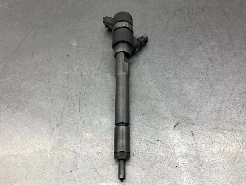 Форсунка топливная Chevrolet Captiva 2007 96440397 ВНЕДОРОЖНИК Z20S