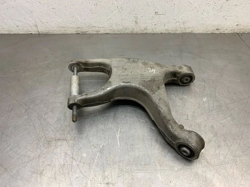 Рычаг подвески нижний AUDI A6 2011 8R0505311F УНИВЕРСАЛ CGLD, задний левый