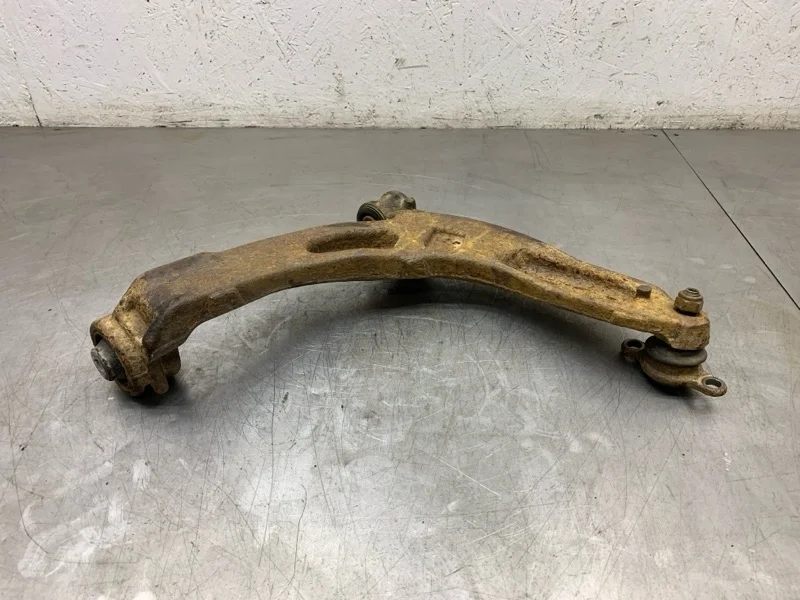 Рычаг подвески нижний VOLKSWAGEN TRANSPORTER 5 2013 7E0407151B ФУРГОН CFCA, передний левый