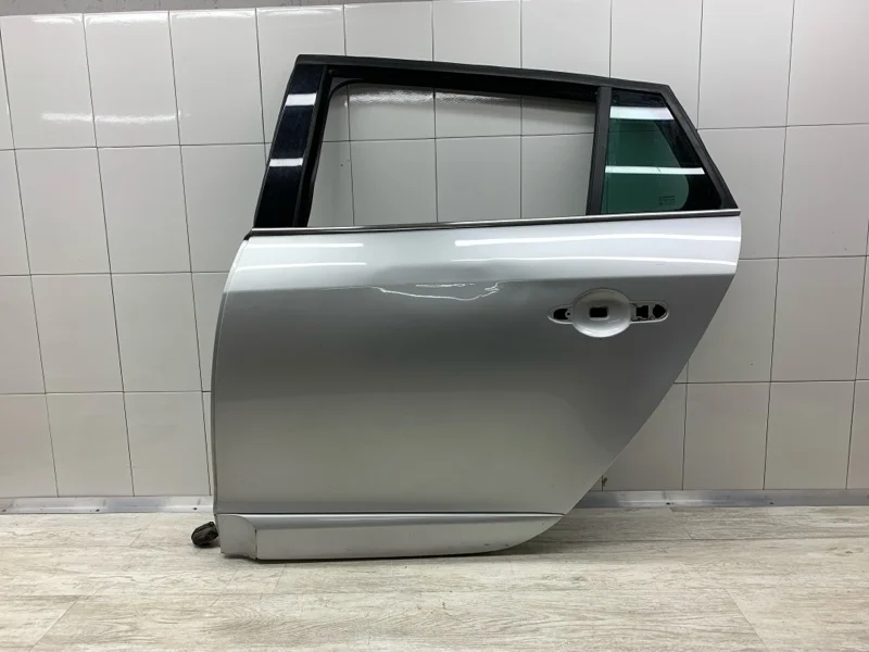 Дверь RENAULT MEGANE 2015 821013264R УНИВЕРСАЛ K9K 636, задняя левая