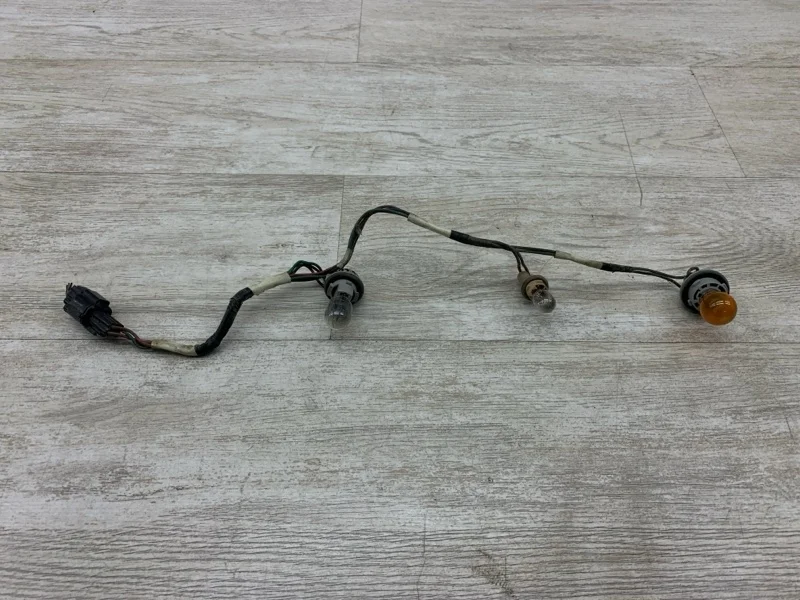 Блок плата фонаря MITSUBISHI LANCER 2005 MN161024 УНИВЕРСАЛ 4G18, задний правый