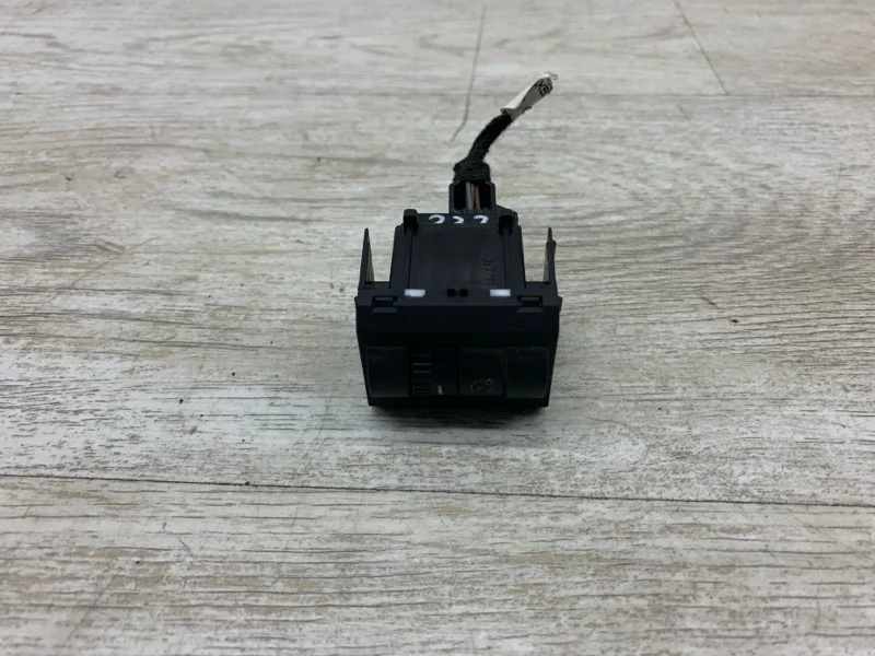 Кнопка регулировка фар SKODA OCTAVIA 2010 1Z0941333A УНИВЕРСАЛ CAYC