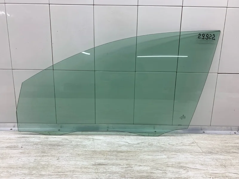 Стекло двери VOLKSWAGEN GOLF 2011 5K4845201B ХЭТЧБЕК CAYC, переднее левое