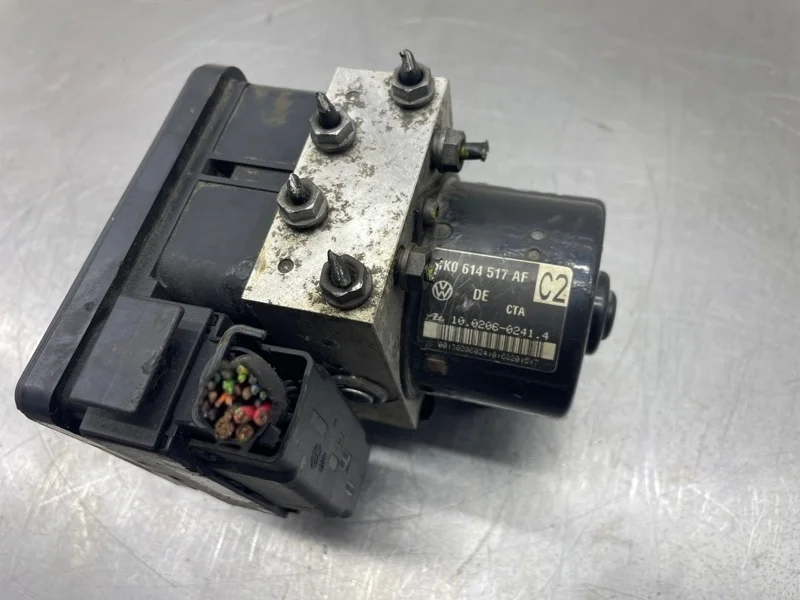 Блок АБС Skoda Octavia 2008 1K0614517AF УНИВЕРСАЛ BLS