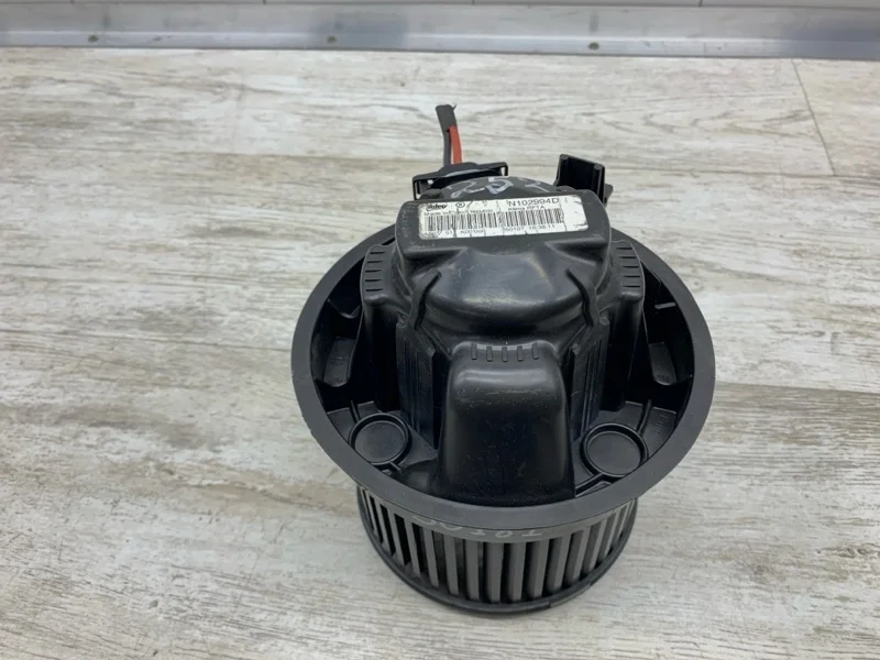 Моторчик печки PEUGEOT 207 2006 6441V5 ХЭТЧБЕК KFU