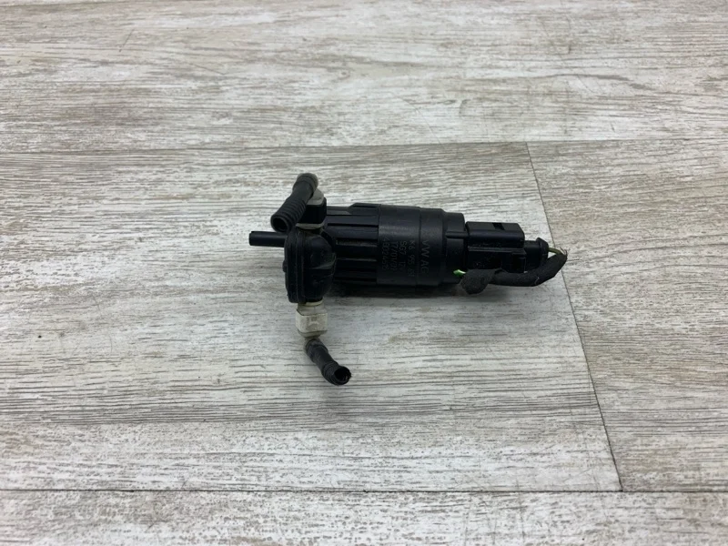 Насос омывателя Volkswagen Tiguan 2009 1K6955651 ВНЕДОРОЖНИК CBAB