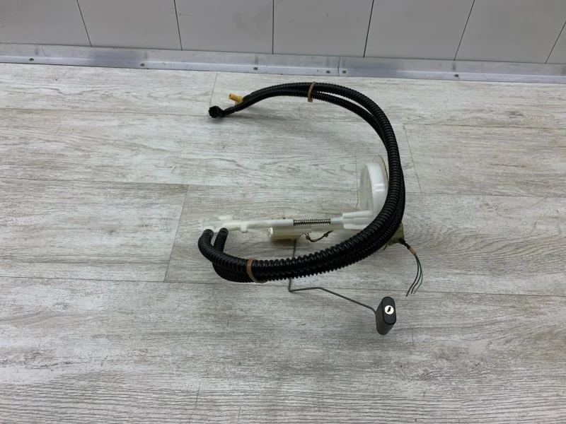 Датчик уровня топлива Volkswagen Tiguan 2009 5N0919673J ВНЕДОРОЖНИК CBAB