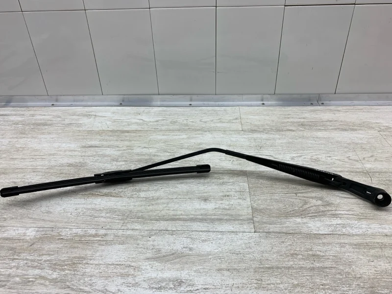 Щеткодержатель MITSUBISHI LANCER 2005 MR971004 УНИВЕРСАЛ 4G18, передний правый