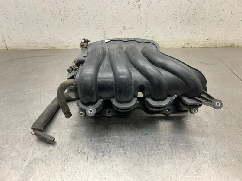 Впускной коллектор Hyundai I30 2010 393002B000 УНИВЕРСАЛ G4FA