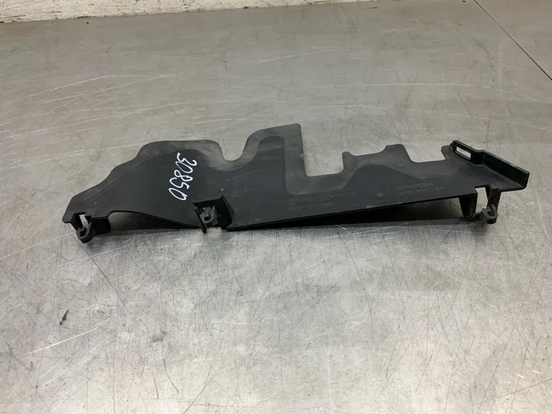 Дефлектор радиатора VOLKSWAGEN TIGUAN 2008 5N0121284 ВНЕДОРОЖНИК CBAB, передний правый