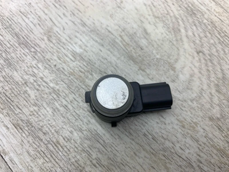 Датчик парктроника Opel Insignia 2008 13282884 СЕДАН A20DTJ