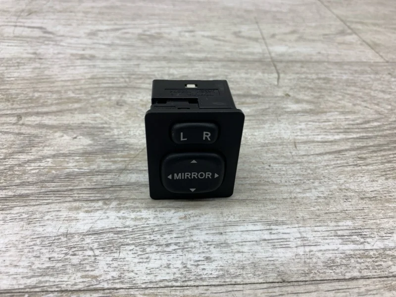Кнопка управления зеркалами TOYOTA PRIUS HYBRID 2009 8487034010 ХЭТЧБЕК 2ZR-FXE