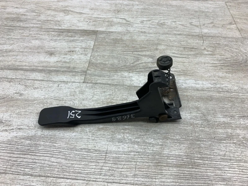 Ручка открывания капота Renault Megane 2015 656030006R УНИВЕРСАЛ K9K 636