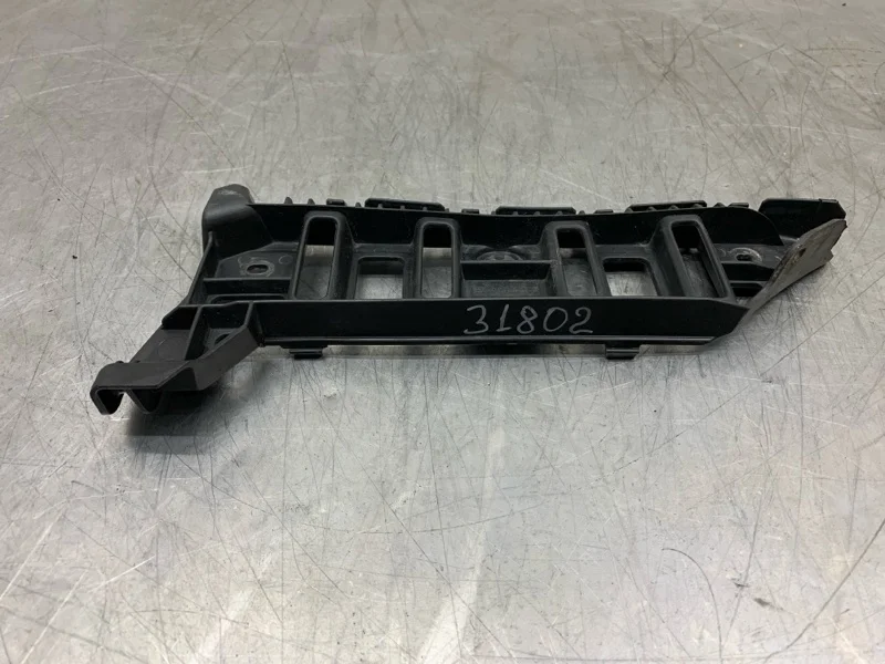 Крепление бампера VOLKSWAGEN TOURAN 2007 1T0807183A МИНИВЭН BLS, переднее левое