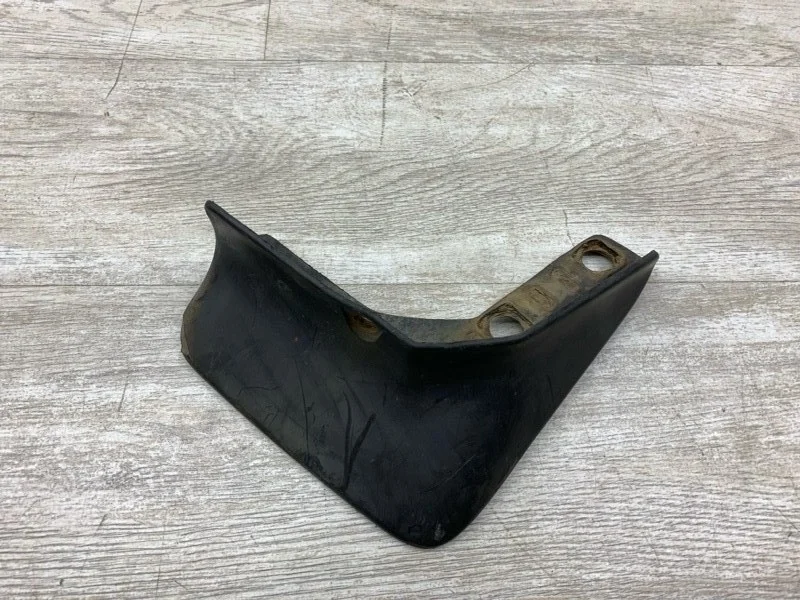 Брызговик MITSUBISHI LANCER 2005 MN126480 УНИВЕРСАЛ 4G18, задний правый