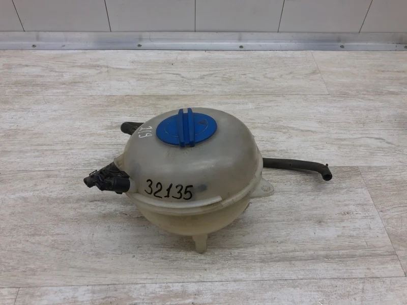 Бачок расширительный Volkswagen Transporter 5 2013 7H0121407C ФУРГОН CFCA