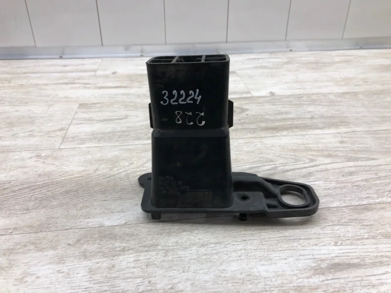 Усилитель бампера PEUGEOT 5008 2011 742293 УНИВЕРСАЛ DV6C, передний правый