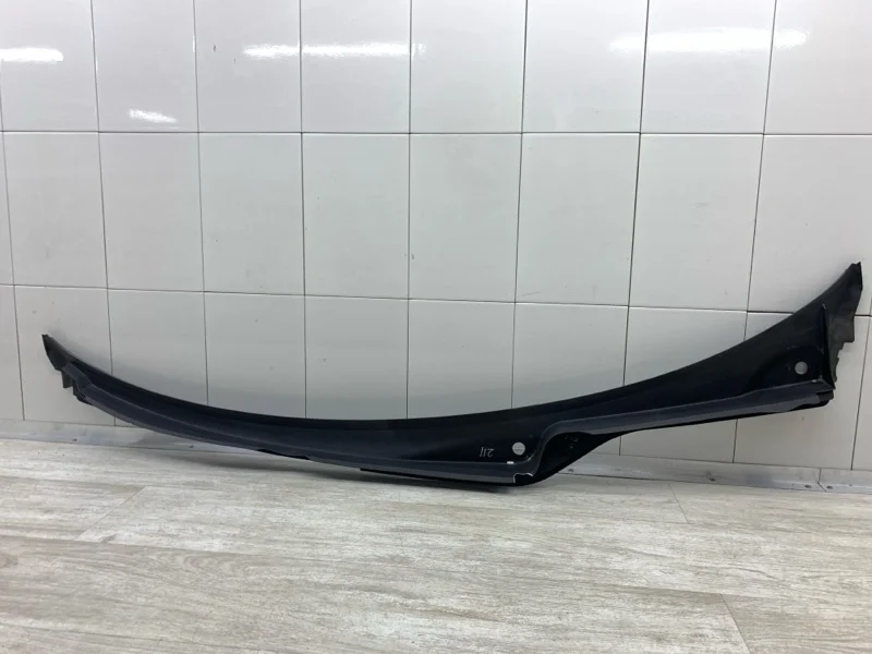 Дождевик AUDI A6 2011 4G1819403 УНИВЕРСАЛ CGLD