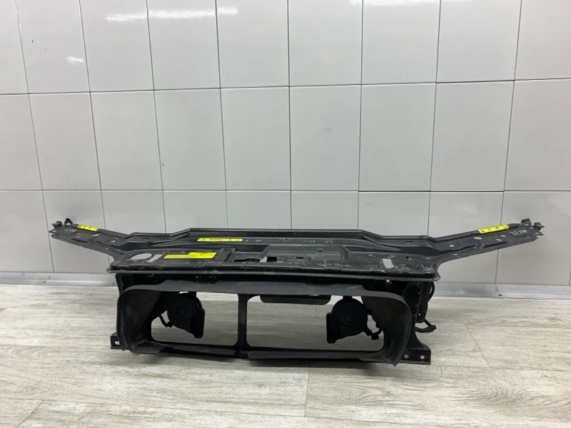 Рамка телевизор VOLVO V70 2005 30655380 УНИВЕРСАЛ D5244T