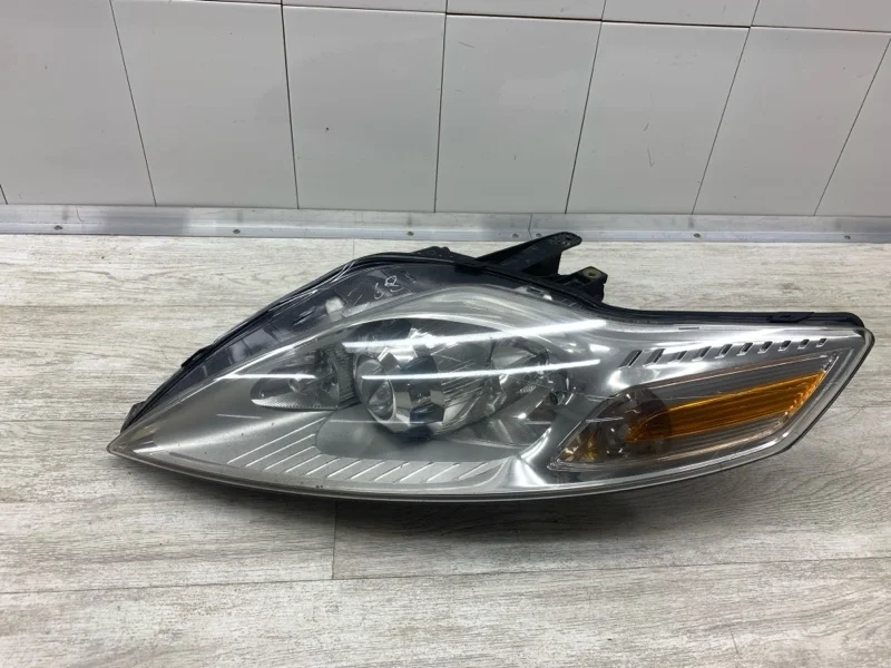 Фара Ford Mondeo 4 2008 1771292 УНИВЕРСАЛ AZBA, передняя левая