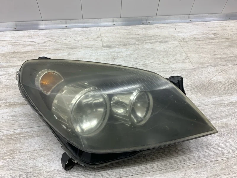 Фара Opel Astra H 2005 93178636 УНИВЕРСАЛ Z17DTH, передняя правая