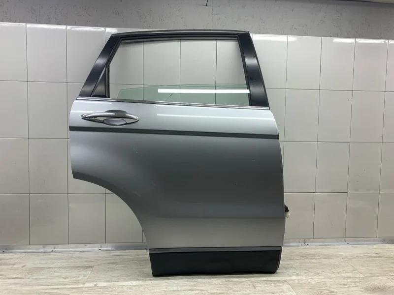 Дверь HONDA CR-V 2007 67510SWAA00ZZ ВНЕДОРОЖНИК N22A2, задняя правая