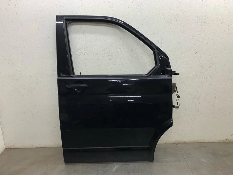 Дверь VOLKSWAGEN TRANSPORTER 2015 7E0831056F ФУРГОН CXFA, передняя правая
