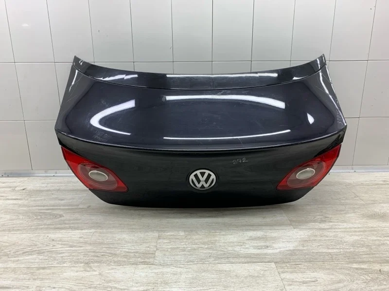 Крышка багажника VOLKSWAGEN PASSAT CC 2010 3C8827025C СЕДАН CBBB