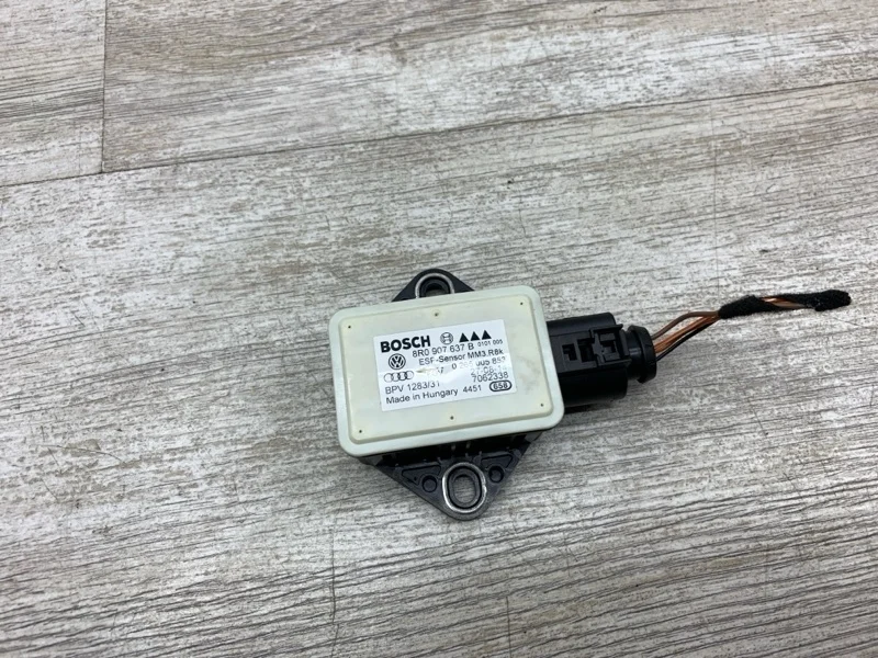 Датчик ускорения AUDI A4 2014 8R0907637B УНИВЕРСАЛ CGLC