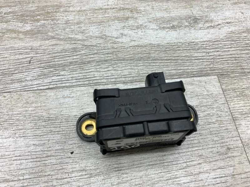 Датчик ABS SSANGYONG RODIUS 2006 4896009000 МИНИВЭН D27DT