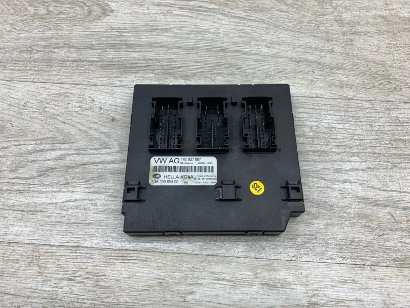 Блок комфорта SKODA OCTAVIA 2009 1K0937087 УНИВЕРСАЛ CEGA