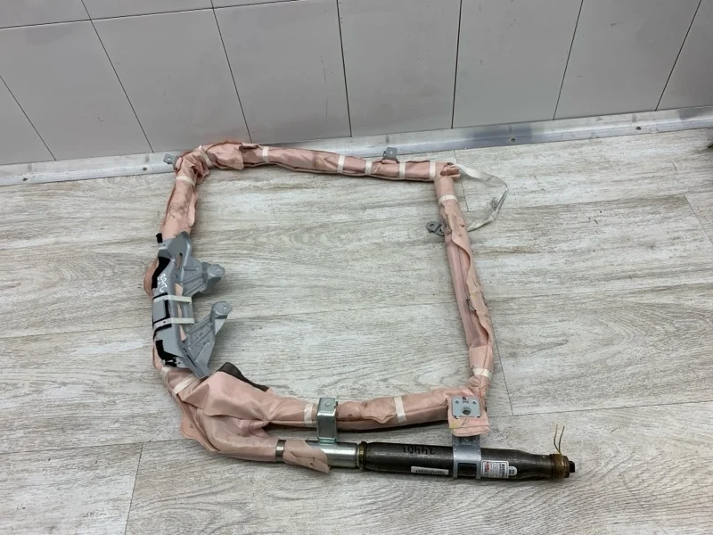 Подушка безопасности боковая (шторка) Mitsubishi Asx 2011 7030A240 ВНЕДОРОЖНИК 4N13, правая