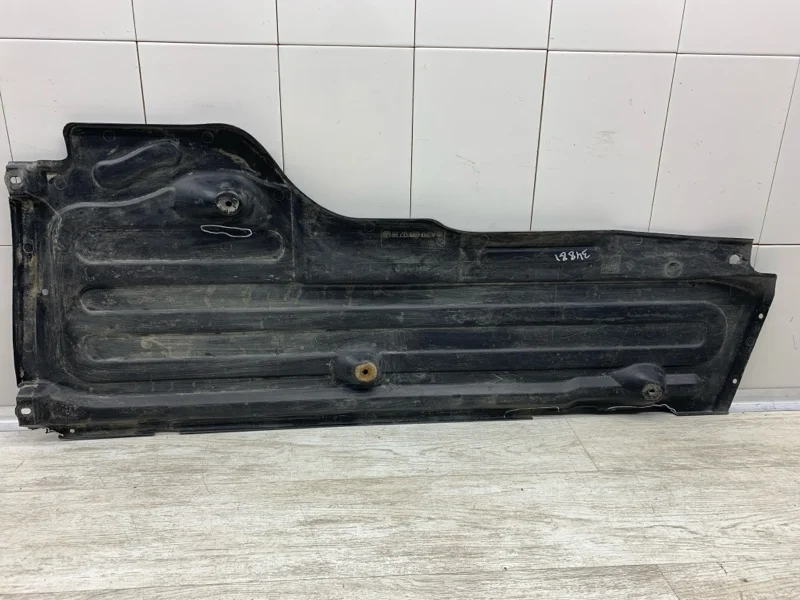 Защита днища MERCEDES-BENZ E-CLASS 2006 A2116190238 СЕДАН 642.920, передняя правая