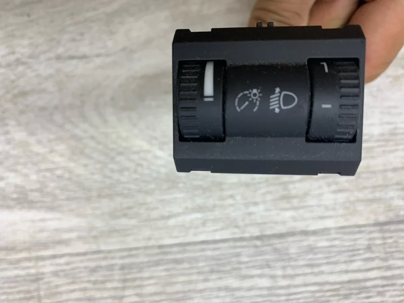 Кнопка регулировка фар SKODA OCTAVIA 2008 1Z0941333 СЕДАН BLS