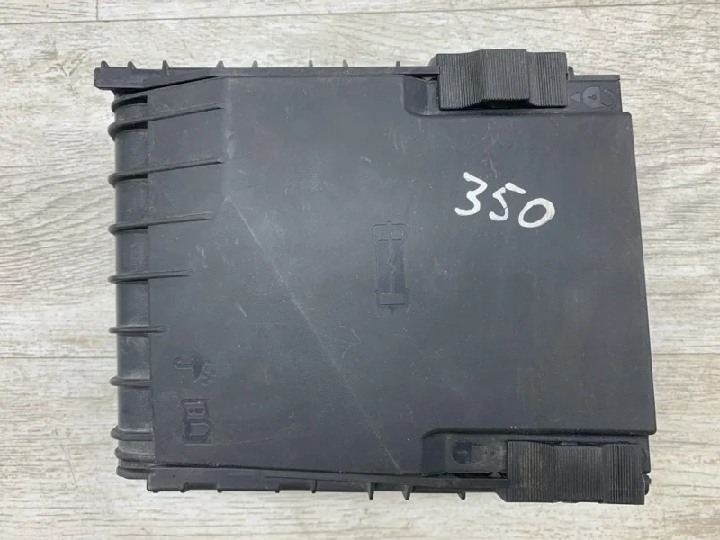 Блок предохранителей Volkswagen Passat B6 2006 3C0937125 СЕДАН BMR